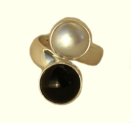 White Pearl & Black Onyx Ring--Adjustable--Fits sizes 5-11