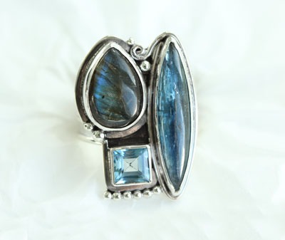 Kyanite & Spectrolite Ring