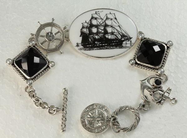 Mars & Valentine Black & White Nautical Bracelet