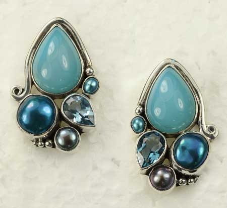 Echo Large Blue Cluster Post Earrings