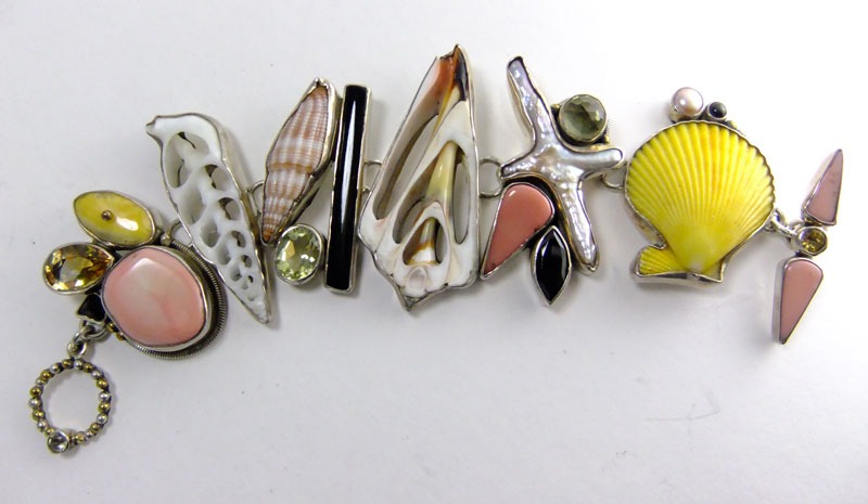 Echo of the Dreamer Ocean Reef Statement Bracelet
