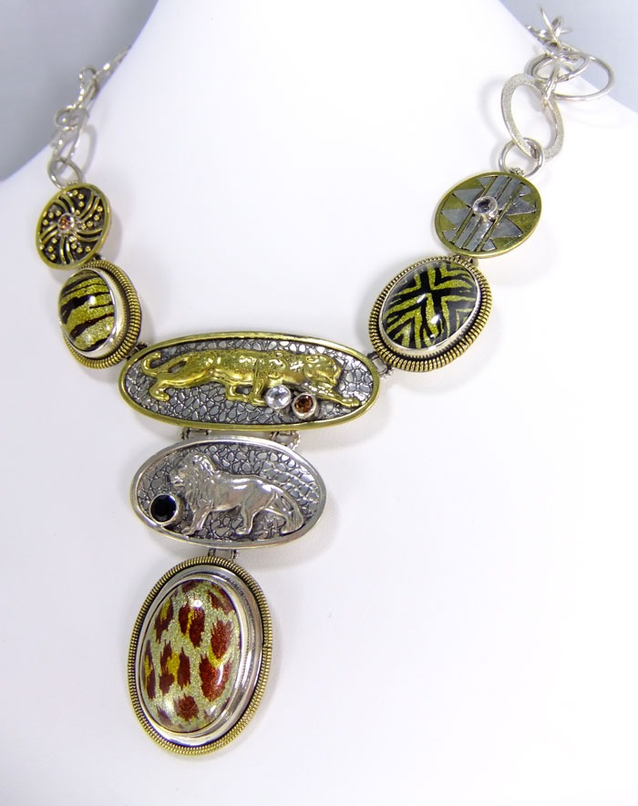 Jungle Collar