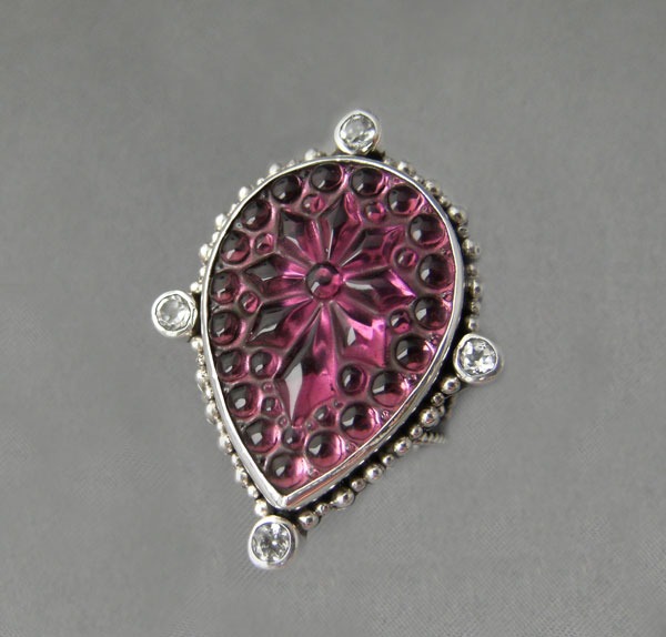 Mars & Valentine Luce Ring