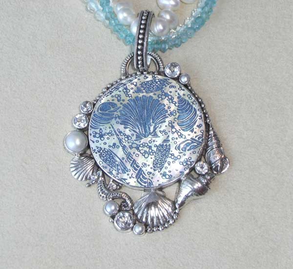 Mars & Valentine Seafoam Treasure Necklace