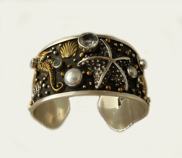 Mars & Valentine Botticelli Cuff