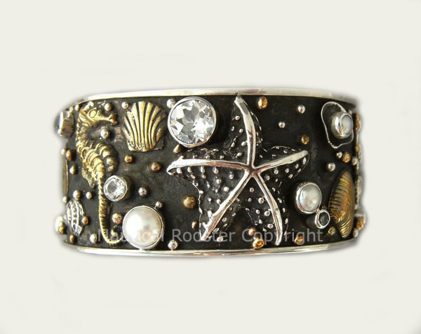 Mars & Valentine Botticelli Cuff