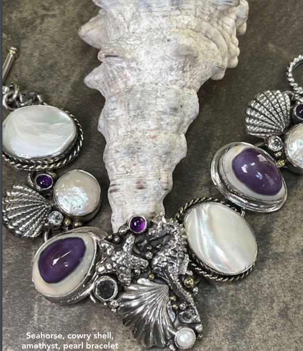 Mars & Valentine Mother of Pearl & Shell Bracelet  