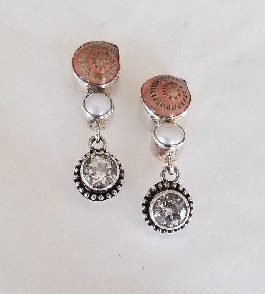 Echo of the Dreamer Petite Red Shell Post Dangle Earrings