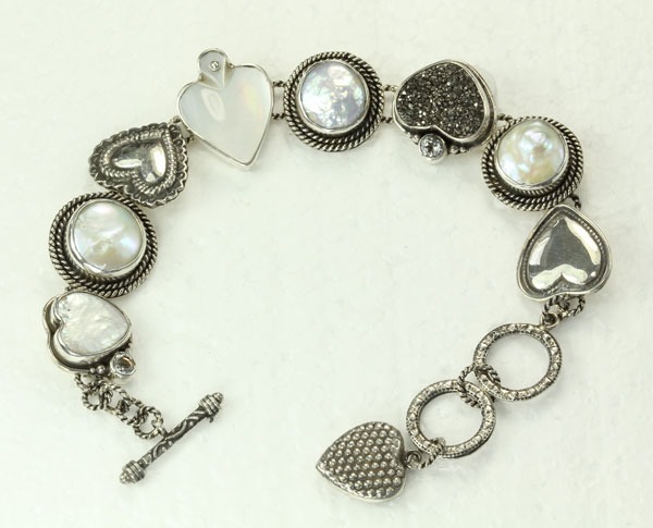Echo of the Dreamer Black Drusy Heart Post Dangles
