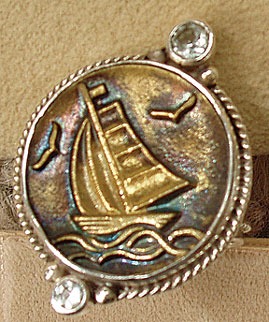 Mars & Valentine Sailboat Ring with Gemstones