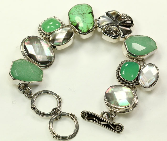 Echo of the Dreamer Green Turquoise Bracelet