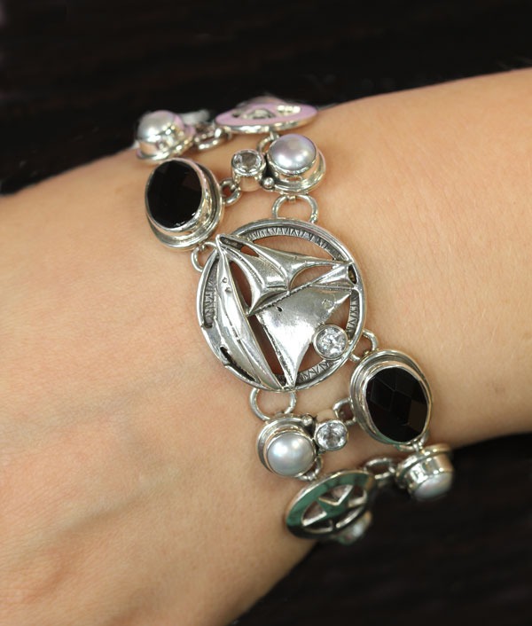 Mars & Valentine Double Row Nautical Bracelet