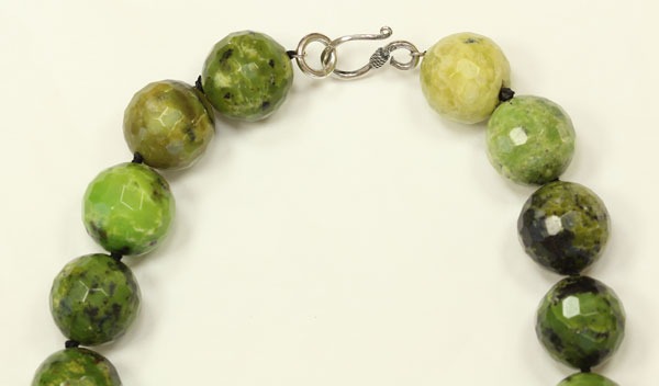 18mm Faceted Chrysotine Statement Necklace