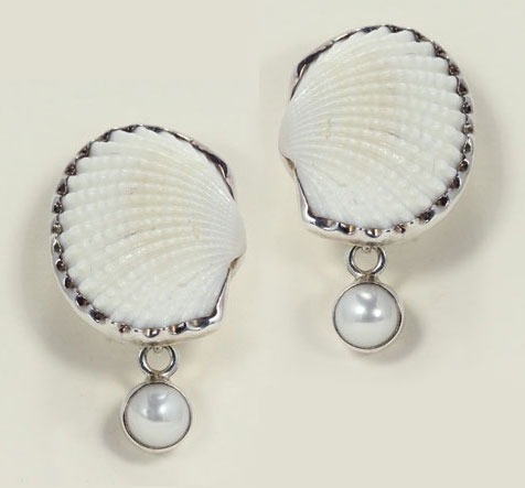 Amy Kahn Russell White Shell Post Dangle Earrings