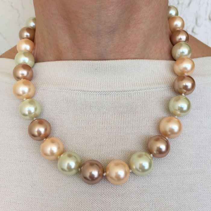 14mm Mabe Shell Pearl Necklace